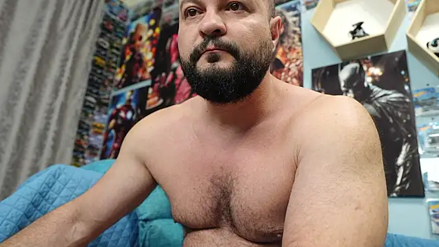 Snapshot of Muscle_Bear chatting on 10.24.25 Muscle Bear online show from 10.24.25