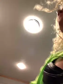 DreamGurlDaisyxh online show from 01.19.25