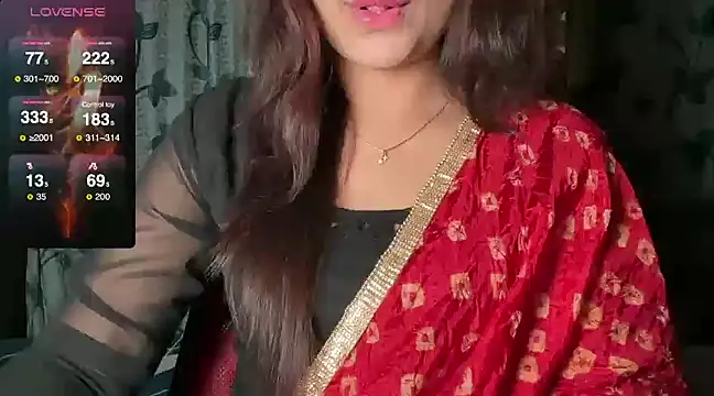 Snapshot of Sizzling__ZAARA chatting on 12.15.24 Sizzling ZAARA online show from 12.15.24