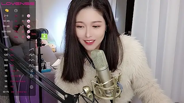 tw lala online show from 12.20.24