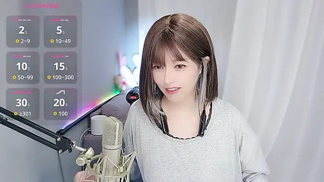 Snapshot of tw_lala chatting on 02.02.26 tw lala online show from 02.02.26