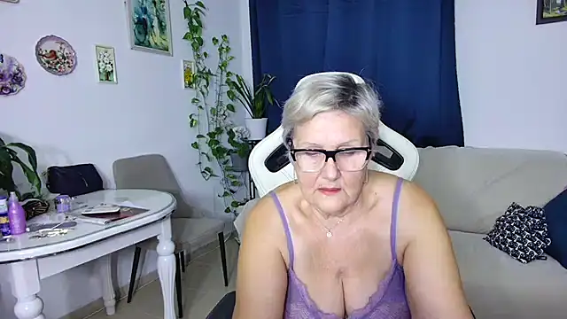 Snapshot of Selenna57 chatting on 02.03.26 Selenna57 online show from 02.03.26