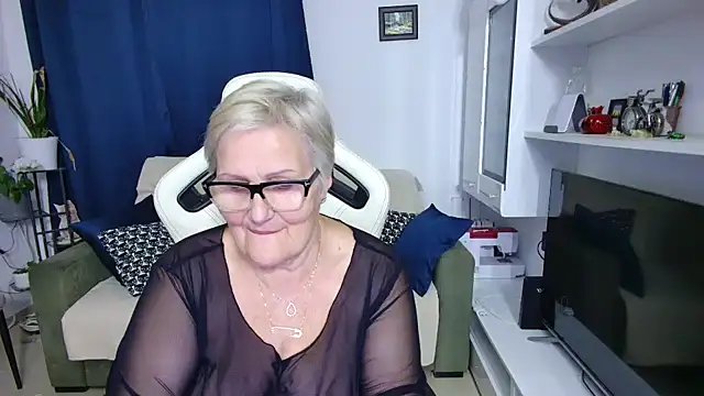Selenna57 online show from 04.23.26