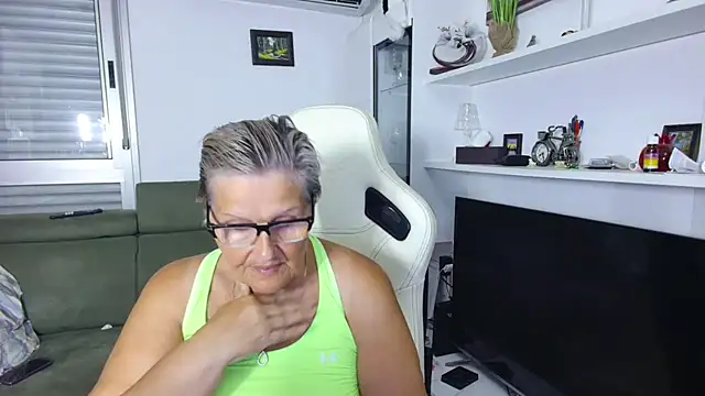 Selenna57 online show from 06.18.26