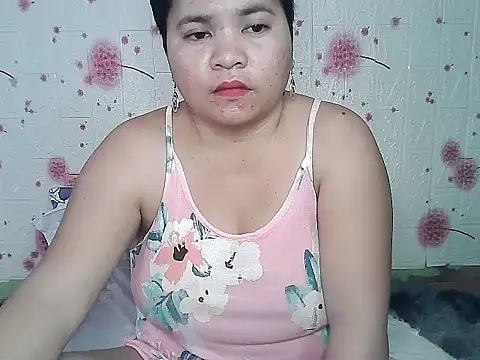 Snapshot of hotpussyxxx33x chatting on 03.01.25 hotpussyxxx33x online show from 03.01.25