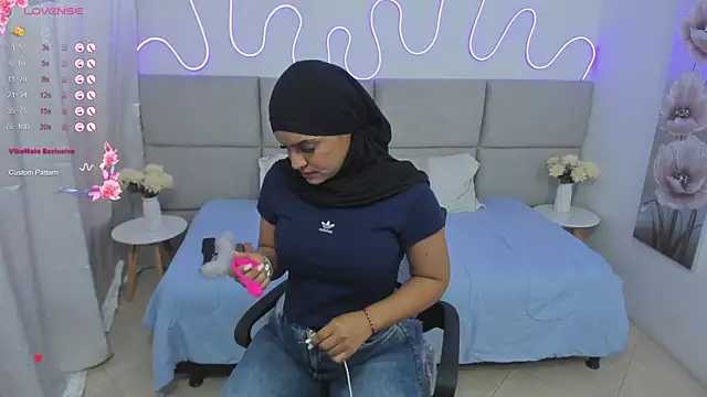 Snapshot of nashiira_ chatting on 12.05.24 nashiira online show from 12.05.24