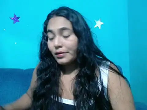 Snapshot of sirena_15 chatting on 01.21.25 sirena 15 online show from 01.21.25