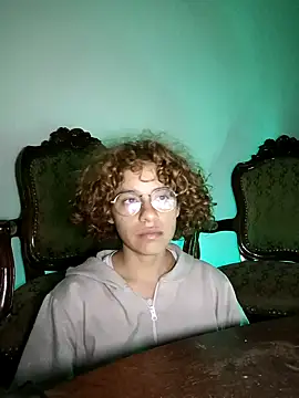 Snapshot of EmmaMelissa0521 chatting on 01.06.25 EmmaMelissa0521 online show from 01.06.25