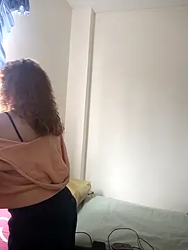 Snapshot of EmmaMelissa0521 chatting on 09.26.25 EmmaMelissa0521 online show from 09.26.25