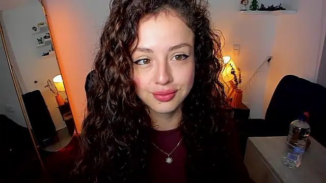 Cassandra Caiin online show from 02.01.26