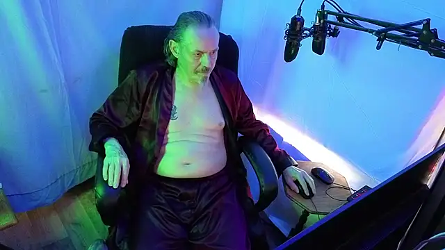 Richy  Rich  online show from 04.21.26