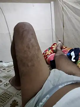 Snapshot of Kubera_The_Maharaj chatting on 03.11.25 Kubera The Maharaj online show from 03.11.25