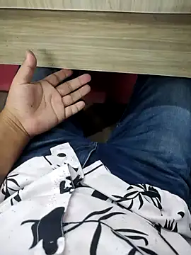 Snapshot of Kubera_The_Maharaj chatting on 09.24.25 Kubera The Maharaj online show from 09.24.25