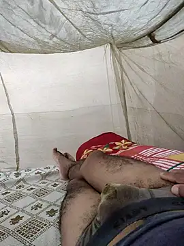 Snapshot of Kubera_The_Maharaj chatting on 09.28.25 Kubera The Maharaj online show from 09.28.25