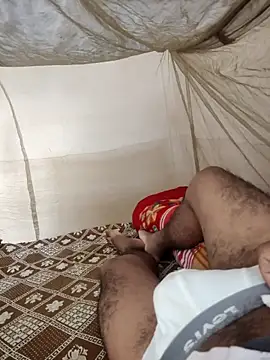 Snapshot of Kubera_The_Maharaj chatting on 10.26.25 Kubera The Maharaj online show from 10.26.25