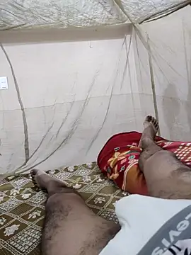 Snapshot of Kubera_The_Maharaj chatting on 11.12.25 Kubera The Maharaj online show from 11.12.25