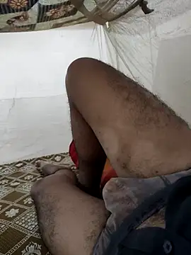 Snapshot of Kubera_The_Maharaj chatting on 11.30.25 Kubera The Maharaj online show from 11.30.25