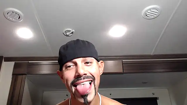 ThickD2C online show from 12.01.25