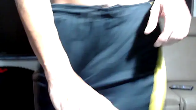 Snapshot of ThickD2C chatting on 05.28.26 ThickD2C online show from 05.28.26
