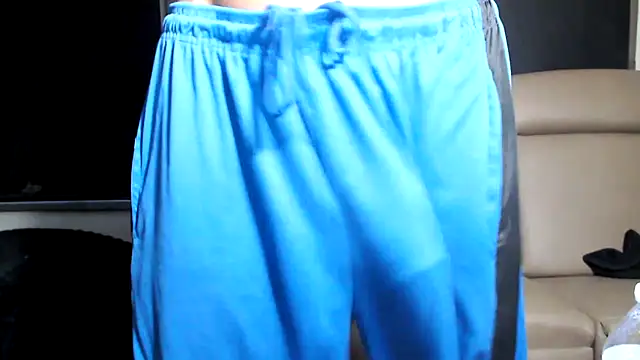 Snapshot of ThickD2C chatting on 06.13.26 ThickD2C online show from 06.13.26