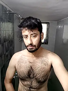 Snapshot of SimplyKarthik09 chatting on 11.06.25 SimplyKarthik09 online show from 11.06.25