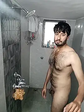 Snapshot of SimplyKarthik09 chatting on 12.22.25 SimplyKarthik09 online show from 12.22.25