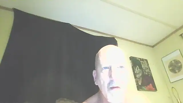 Snapshot of Yankeedave420 chatting on 03.08.26 Yankeedave420 online show from 03.08.26