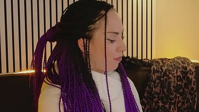 Snapshot of lily_conor chatting on 03.17.25 lily conor online show from 03.17.25