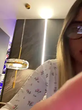 AnaCarrera online show from 09.19.25