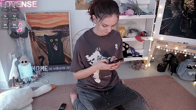 Snapshot of Careful_i_bite chatting on 01.31.25 Careful i bite online show from 01.31.25