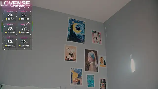 Snapshot of Careful_i_bite chatting on 09.11.25 Careful i bite online show from 09.11.25