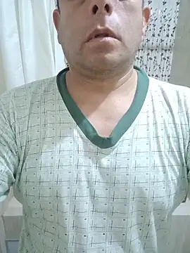chicoguapo8 online show from 06.22.26
