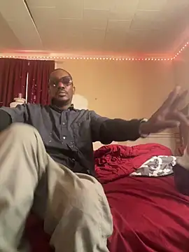 Makeyoucumallover online show from 03.17.26