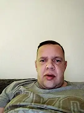 Snapshot of bigdicksperm83 chatting on 11.09.25 bigdicksperm83 online show from 11.09.25