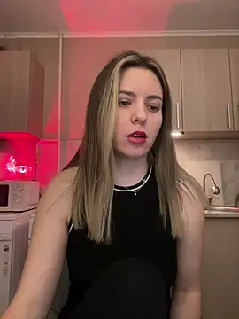 Snapshot of NastyushaaLove chatting on 02.10.25 NastyushaaLove online show from 02.10.25