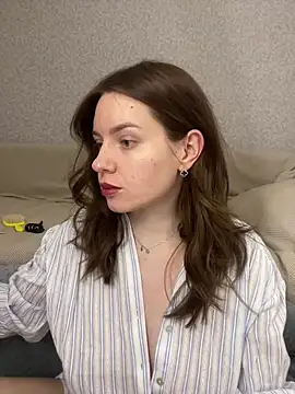 Snapshot of NastyushaaLove chatting on 10.08.25 NastyushaaLove online show from 10.08.25