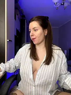 Snapshot of NastyushaaLove chatting on 10.16.25 NastyushaaLove online show from 10.16.25