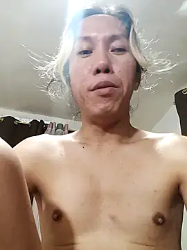 Snapshot of cute_boytoy0221 chatting on 01.22.25 cute boytoy0221 online show from 01.22.25