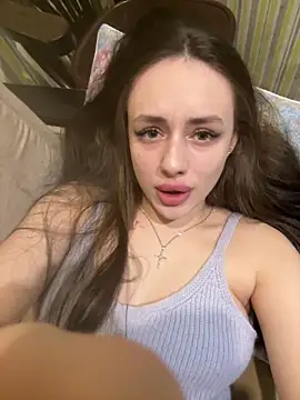 Snapshot of Lisaaan chatting on 11.25.25 Lisaaan online show from 11.25.25