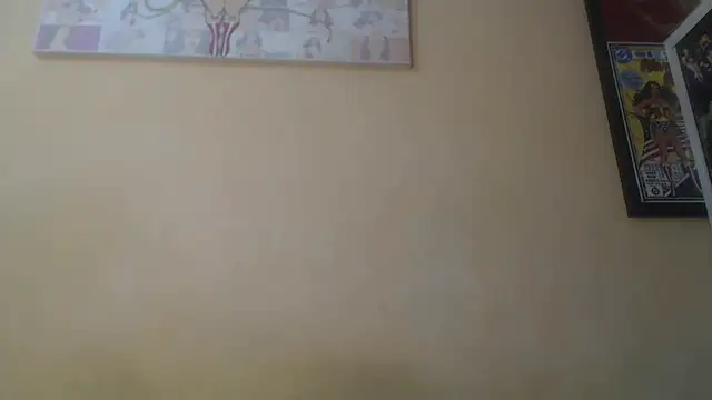 Snapshot of dyannasex chatting on 10.21.25 dyannasex online show from 10.21.25