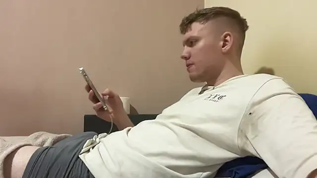 sexybooii6968 online show from 12.18.25