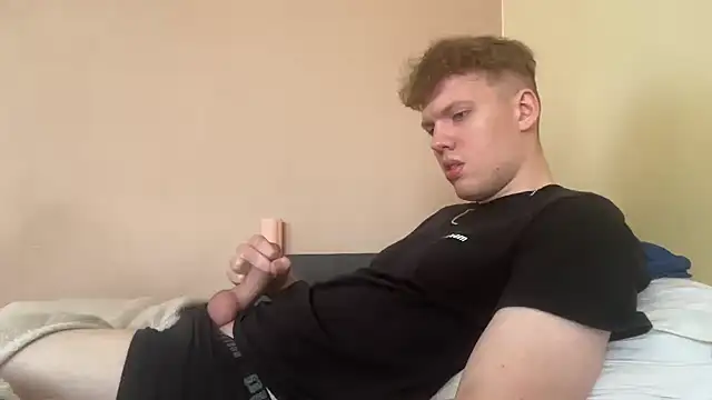 sexybooii6968 online show from 06.05.26