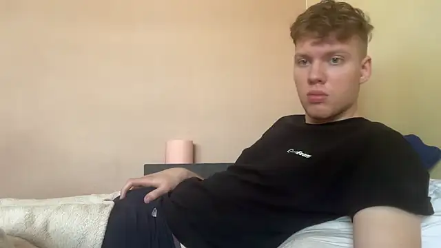 sexybooii6968 online show from 06.07.26