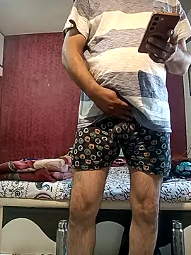 Snapshot of hornydick4you chatting on 01.17.26 hornydick4you online show from 01.17.26