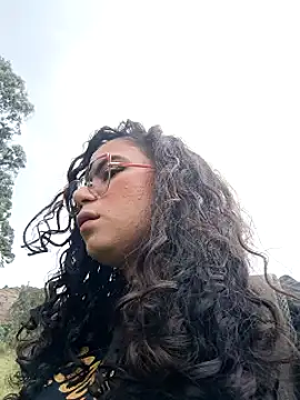 Simone Miller online show from 02.03.25