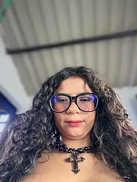 Simone Miller online show from 06.10.26