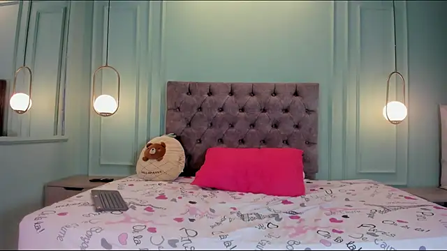 kathe hot online show from 12.17.24