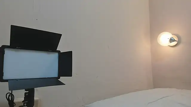 kathe hot online show from 07.04.26