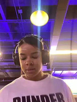 Snapshot of trianawhite chatting on 12.03.24 trianawhite online show from 12.03.24