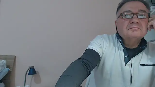 YOU6me online show from 02.14.25